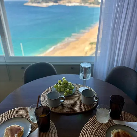 903 By The Sea