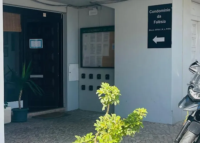 903 By The Sea * Σεσίμπρα