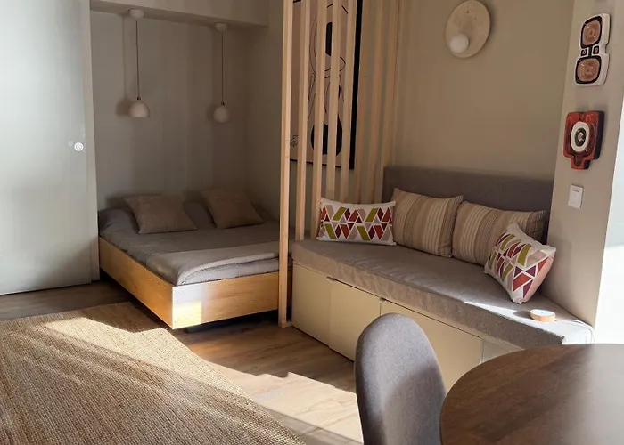 903 By The Sea * Σεσίμπρα